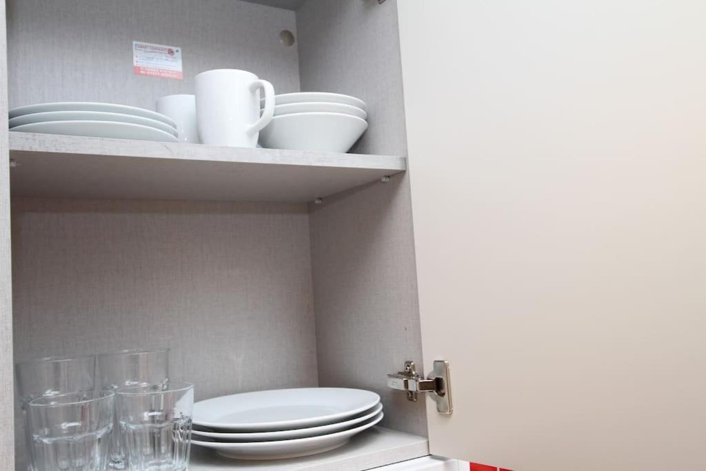 Lovely One Bed Apartment-Near All Transport-Village-Freeparking London Bagian luar foto